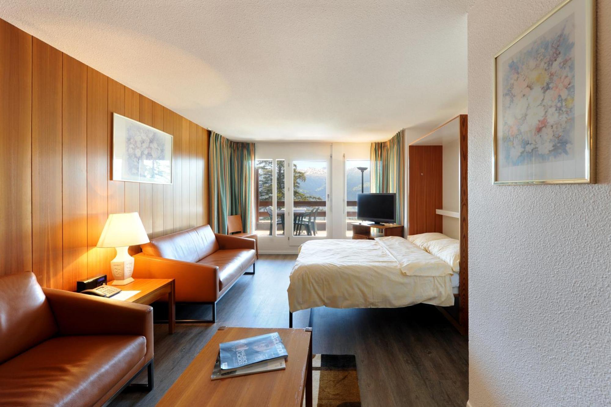 Hotel Helvetia Intergolf Crans-Montana Exterior foto