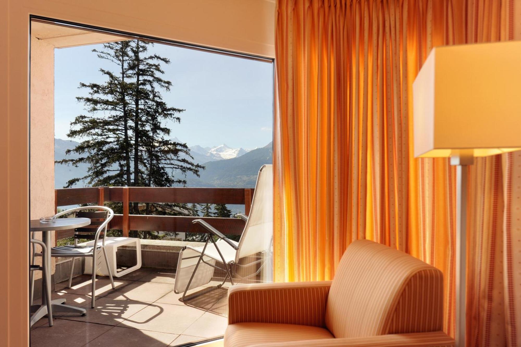 Hotel Helvetia Intergolf Crans-Montana Exterior foto